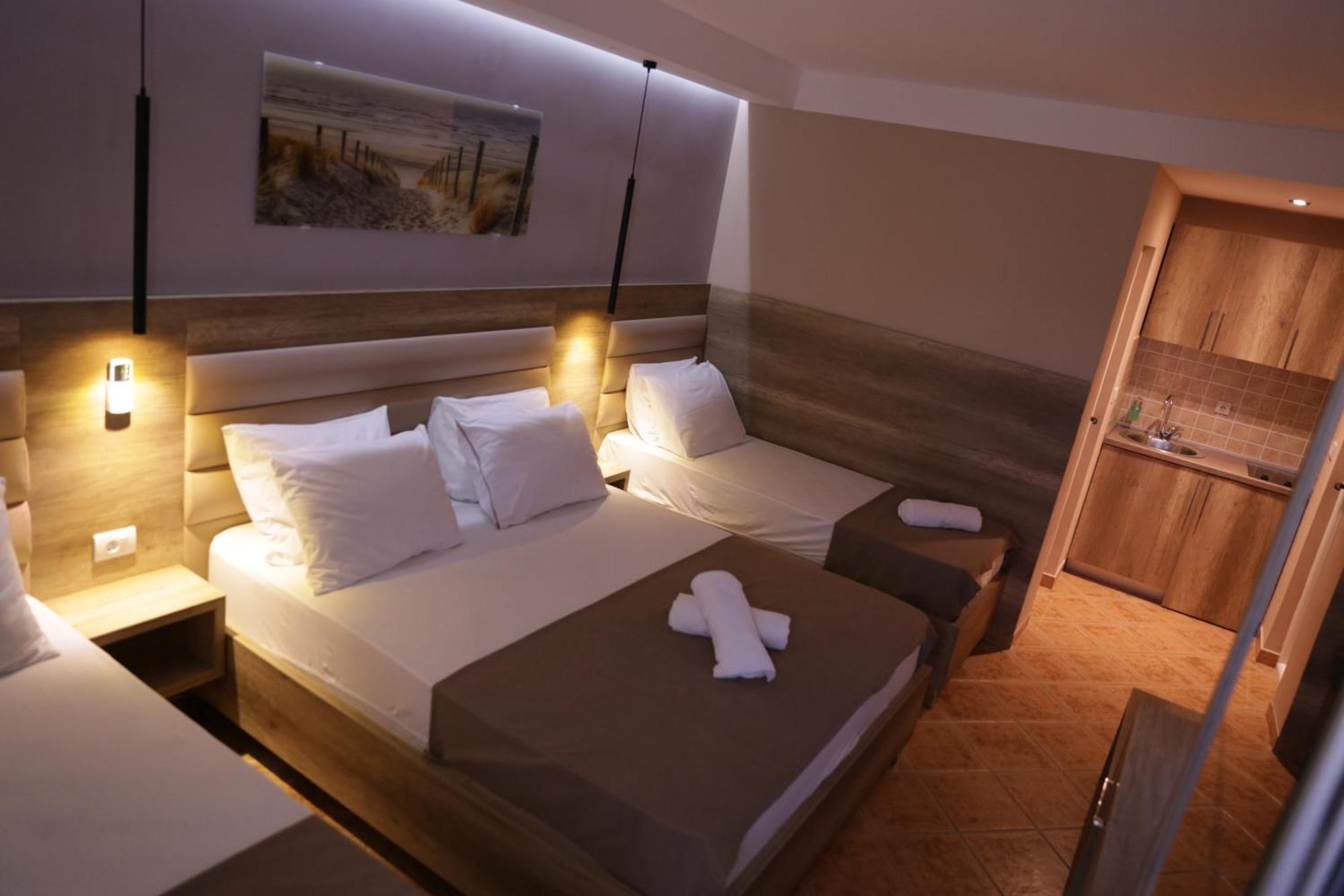 Hotel Comfort & Villas Donji Stoj Exteriér fotografie