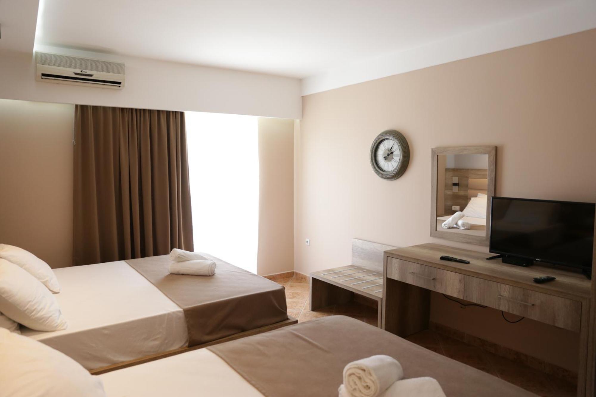 Hotel Comfort & Villas Donji Stoj Exteriér fotografie